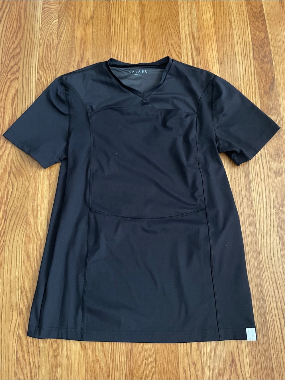 Lalabu Men's kangaroo hands free baby  shirt Medium